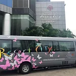 Harbour Plaza Resort City