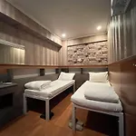 Kowloon Hostel
