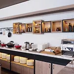 Bay Bridge Lifestyle Retreat, Managed By Tang\'S Living