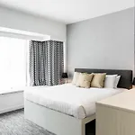 Bay Bridge Lifestyle Retreat, Managed By Tang\'S Living