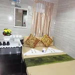 Davao Hostel Block D Reception 10Th Floor