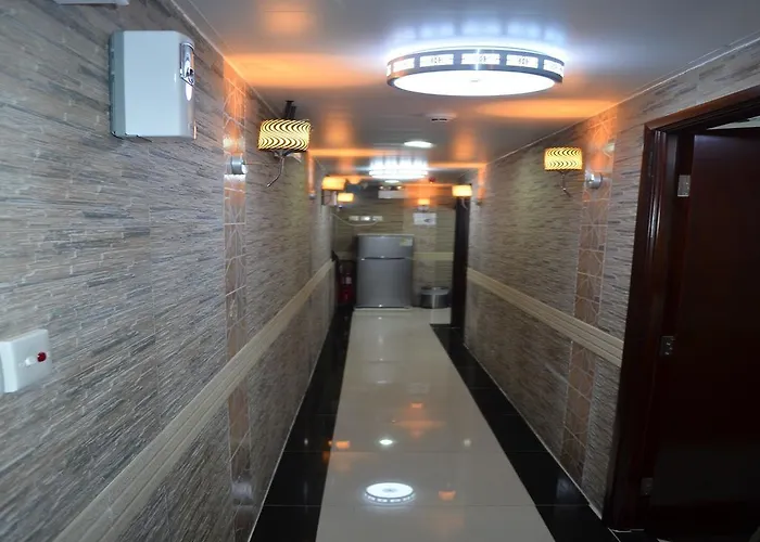 Skylark Hostel