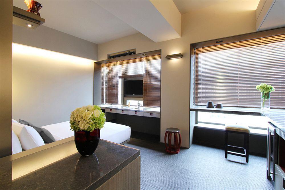 Wanchai 88 4*