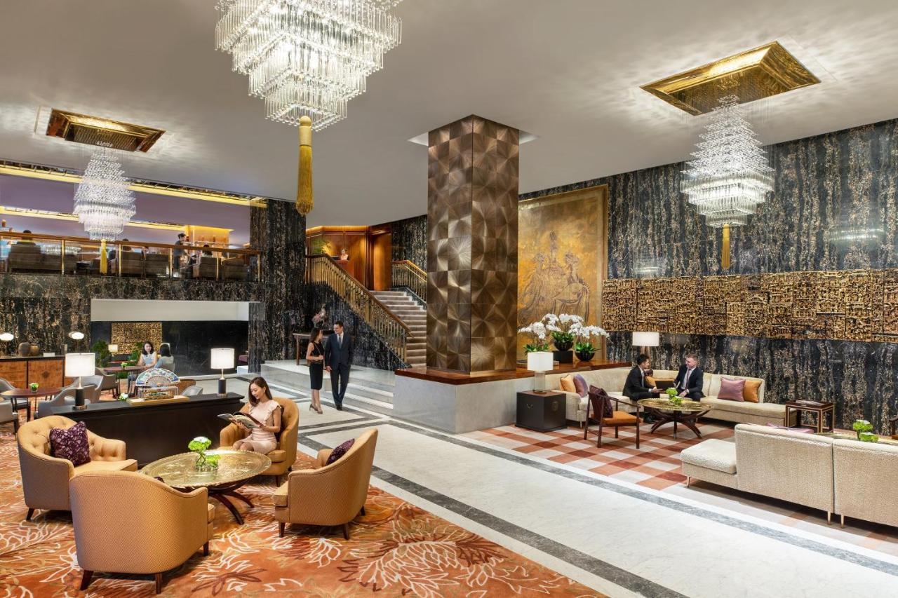 Mandarin Oriental, Khách sạn Hong Kong