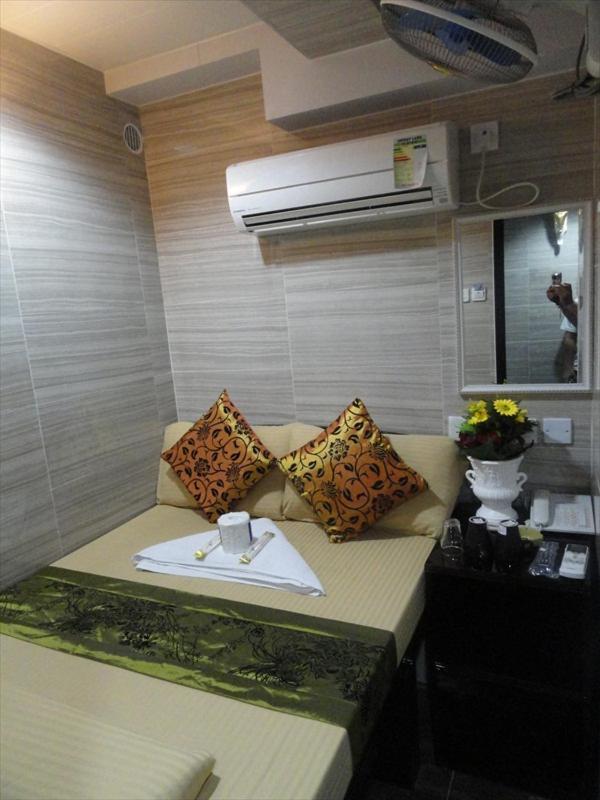 Day And Night Block D 10th Floor Guest house
