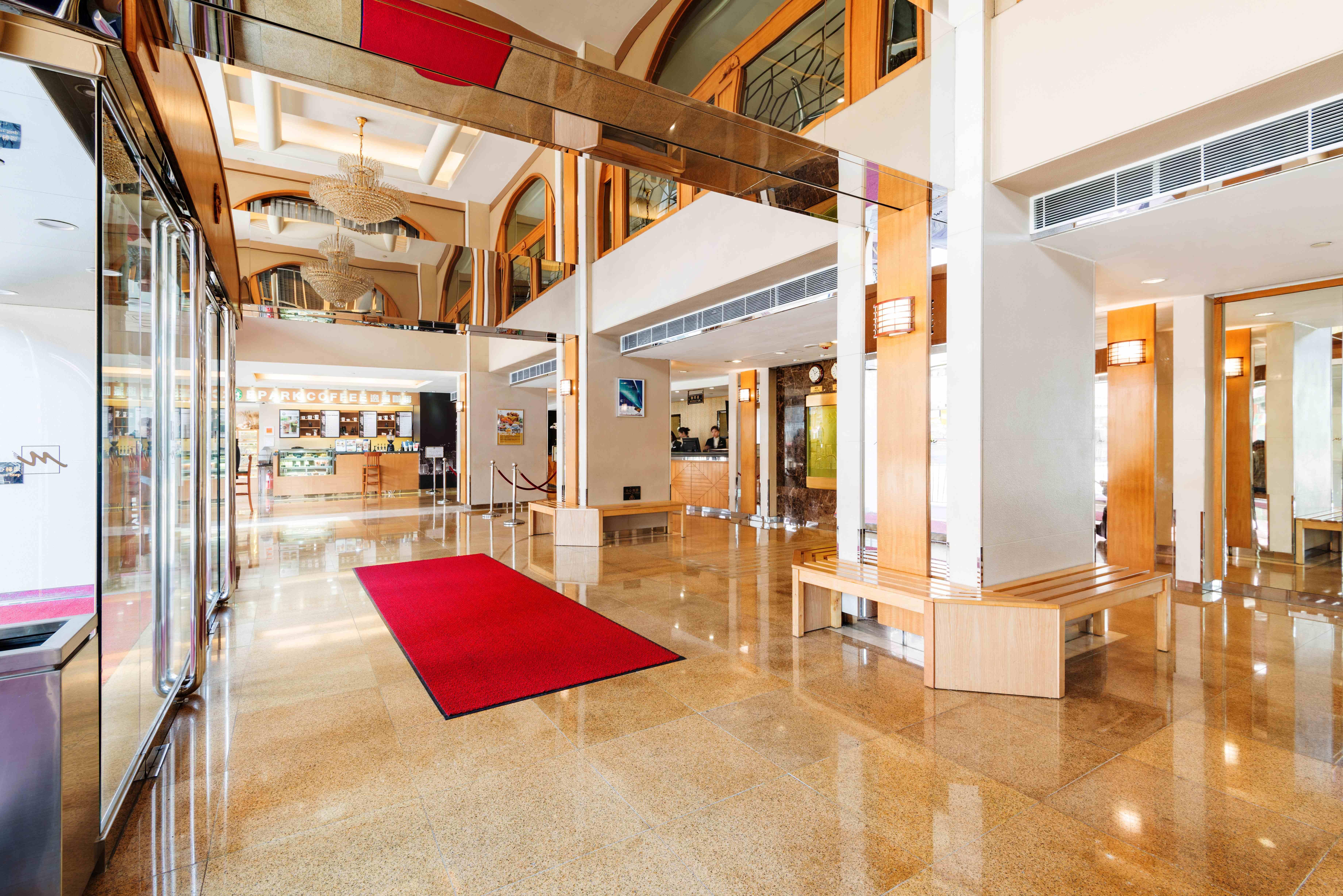 Metropark Mongkok Hotel 4*