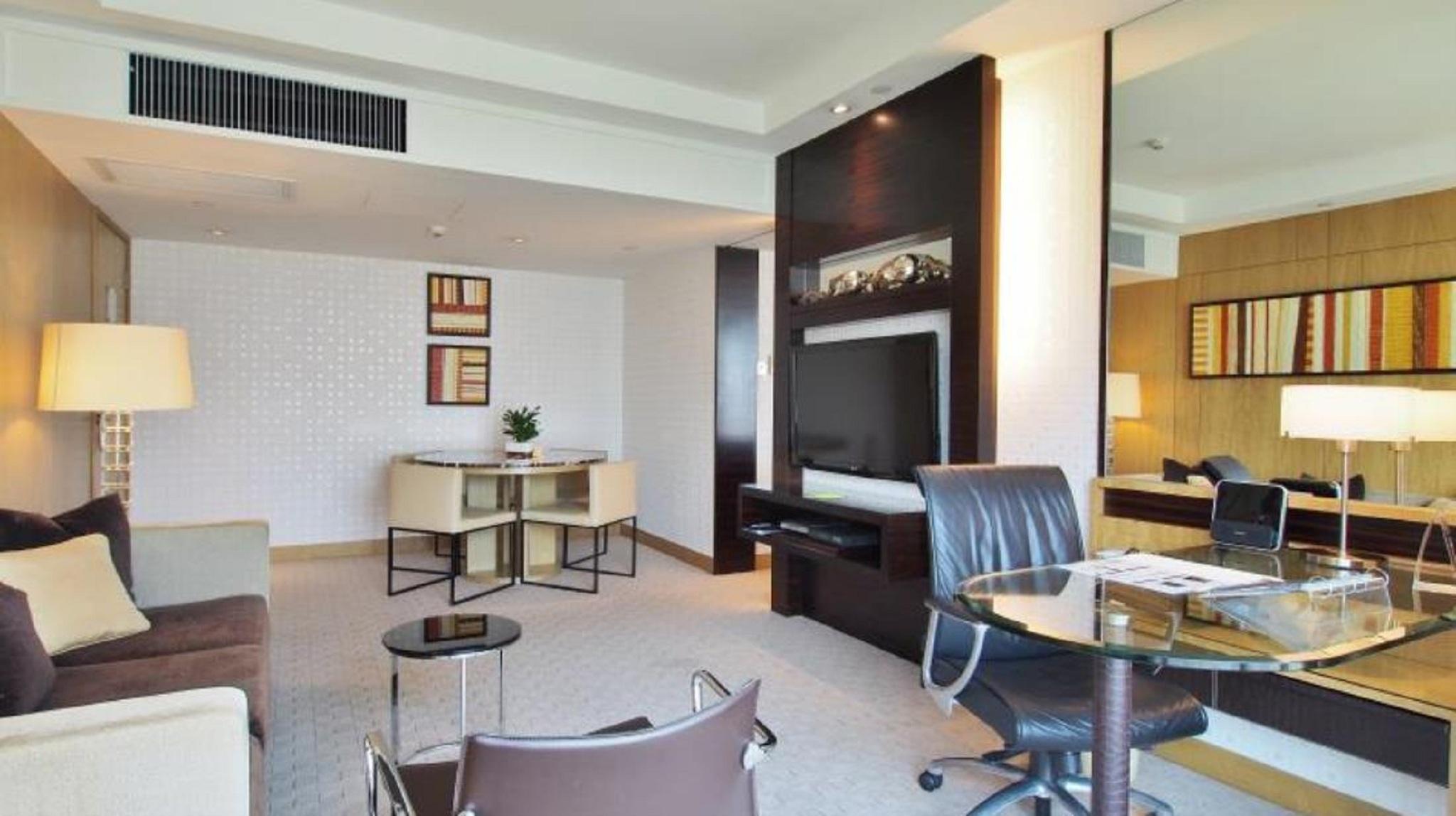 Royal Park Hotel