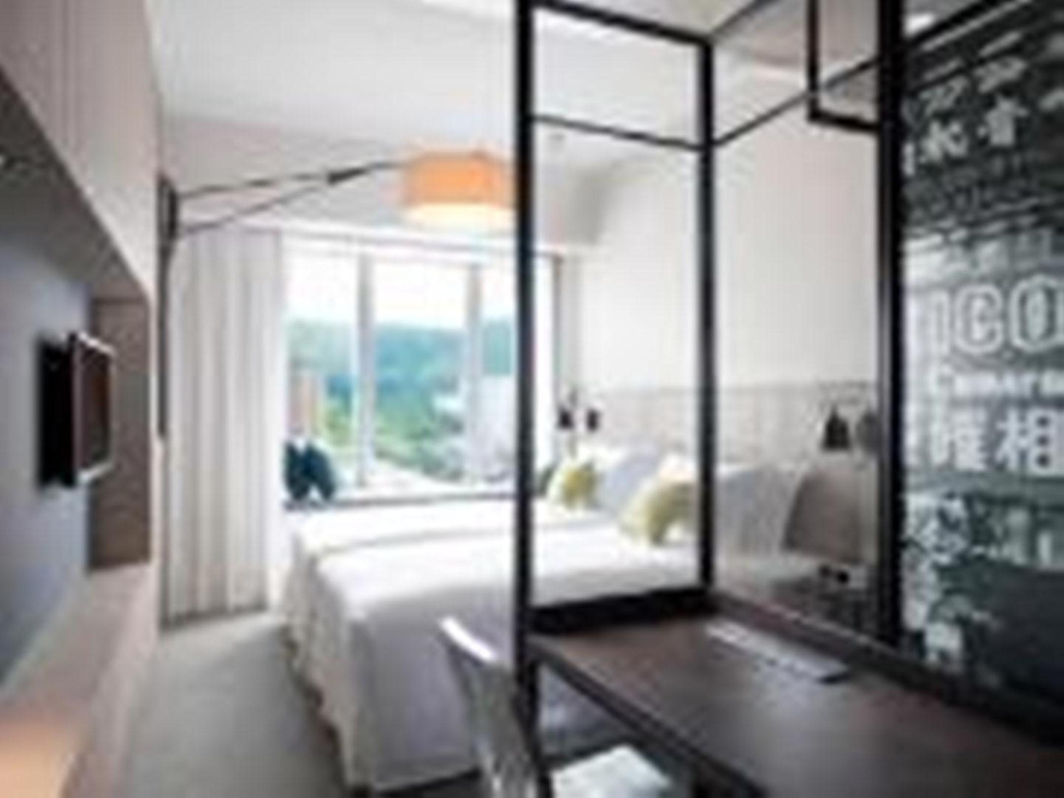 Hotel Pentahotel Hong Kong, Kowloon 4*
