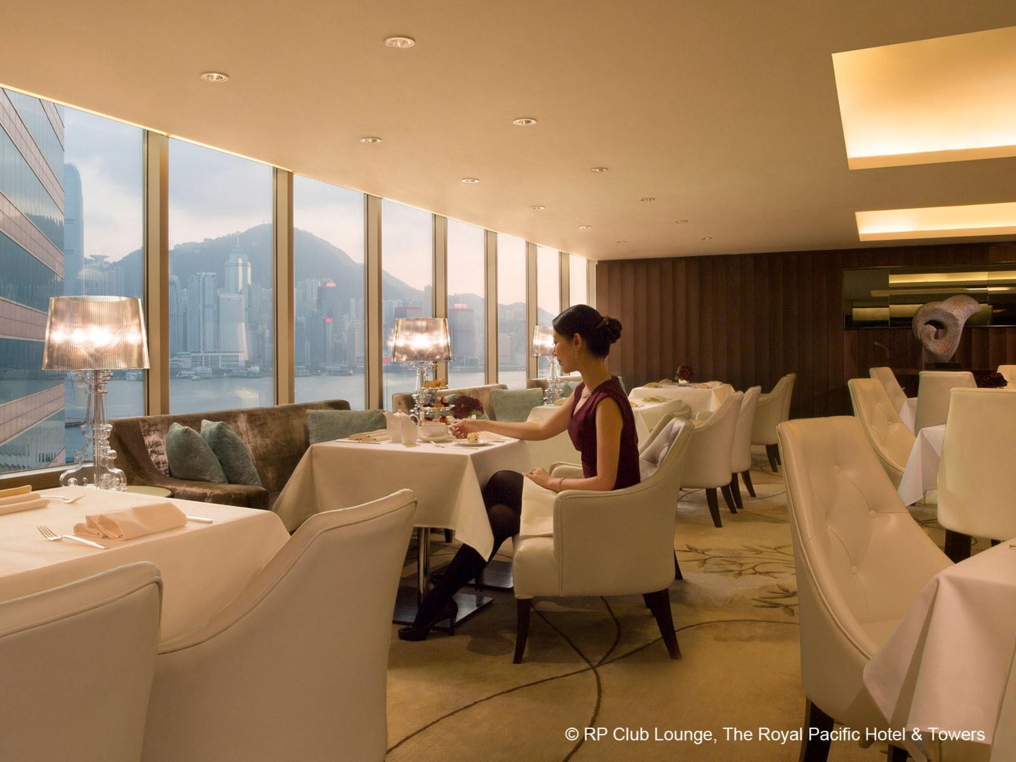 The Royal Pacific & Towers 4*