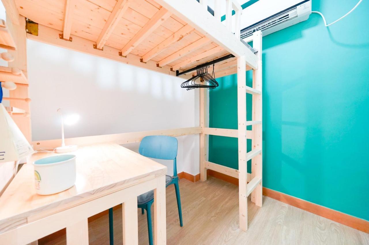 Homestay Coliving - Lockhart Road 388 Hong Kong