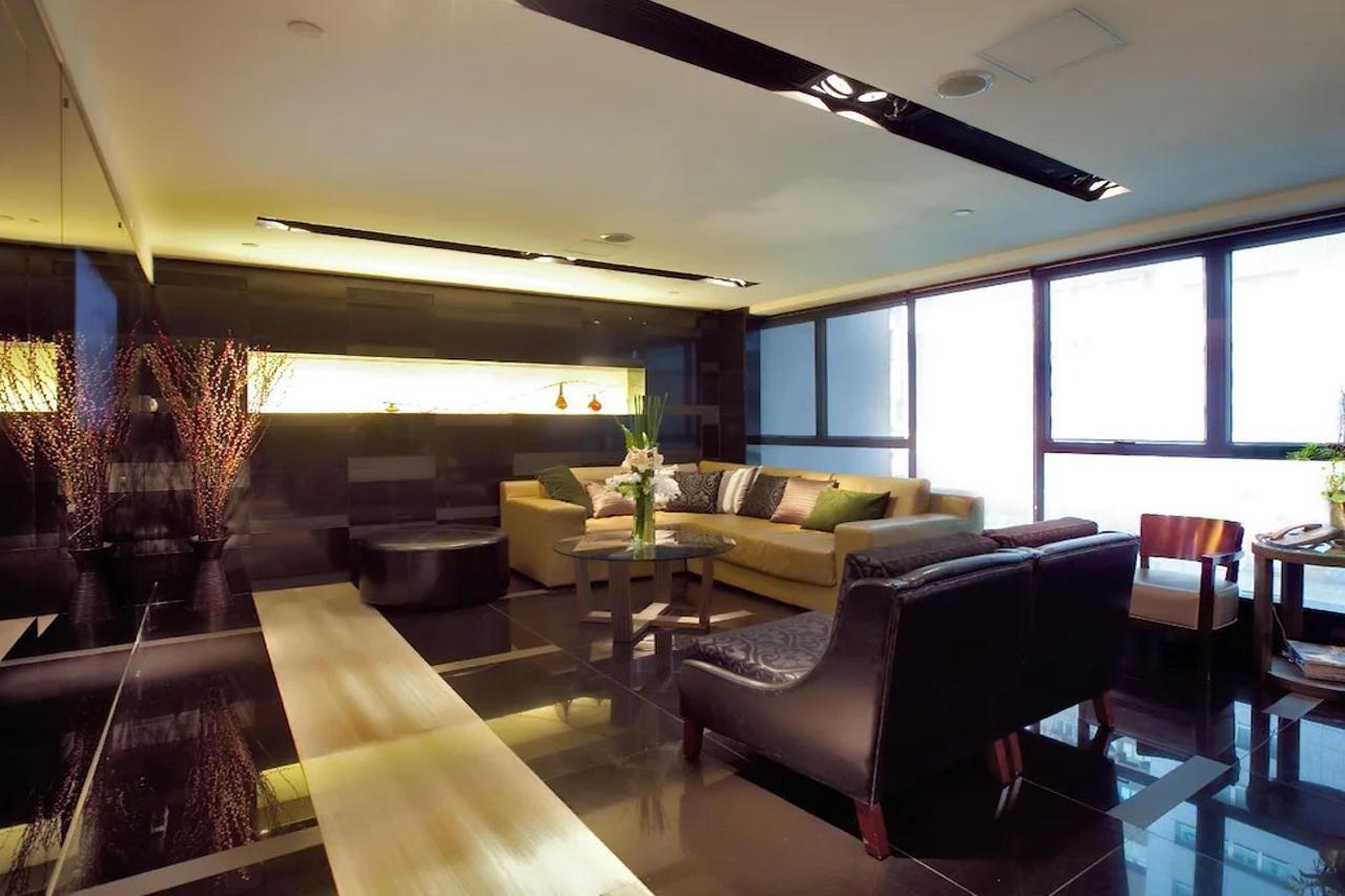 House 3*