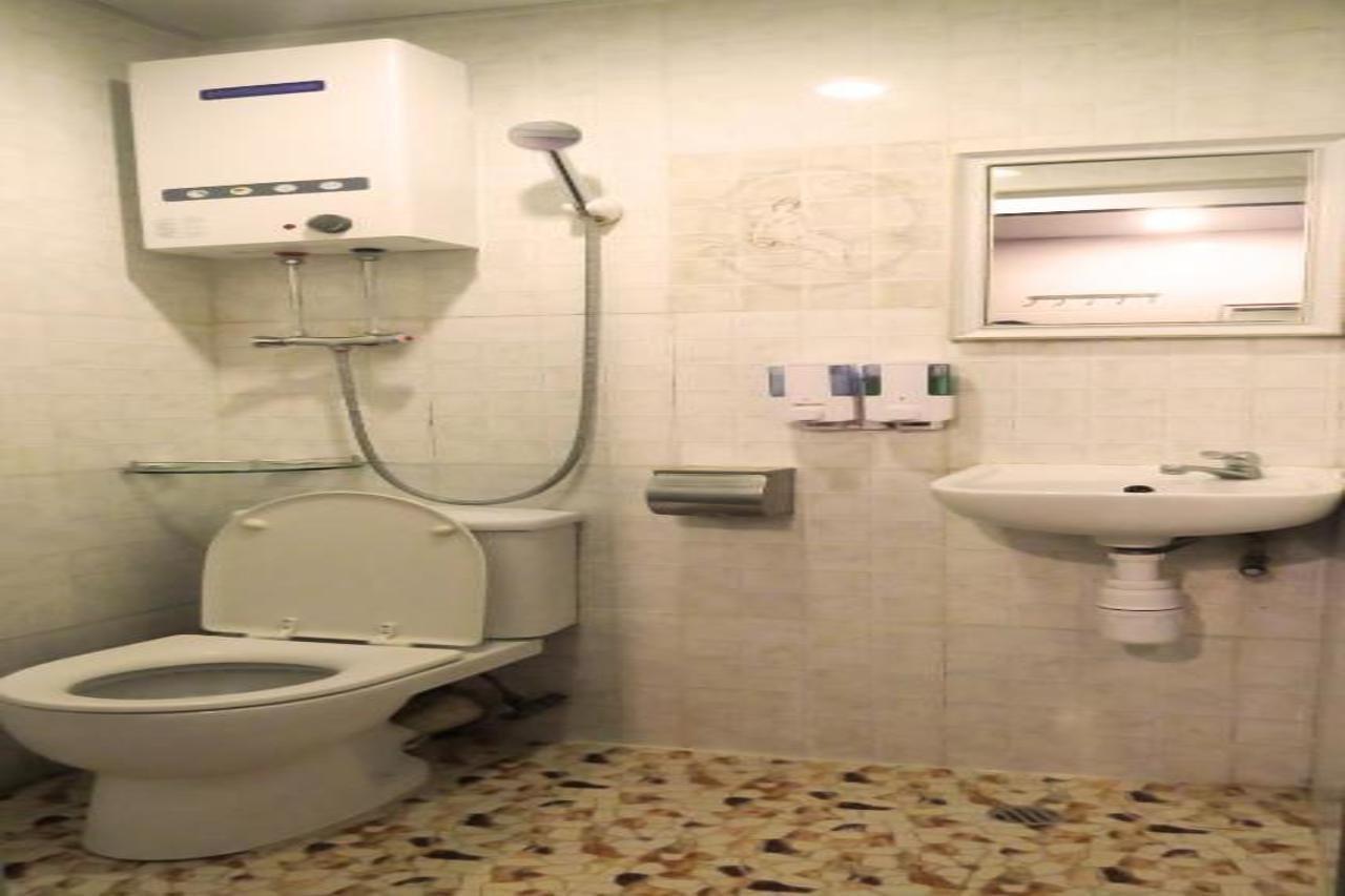 Guest house Day And Night Block D 10th Floor