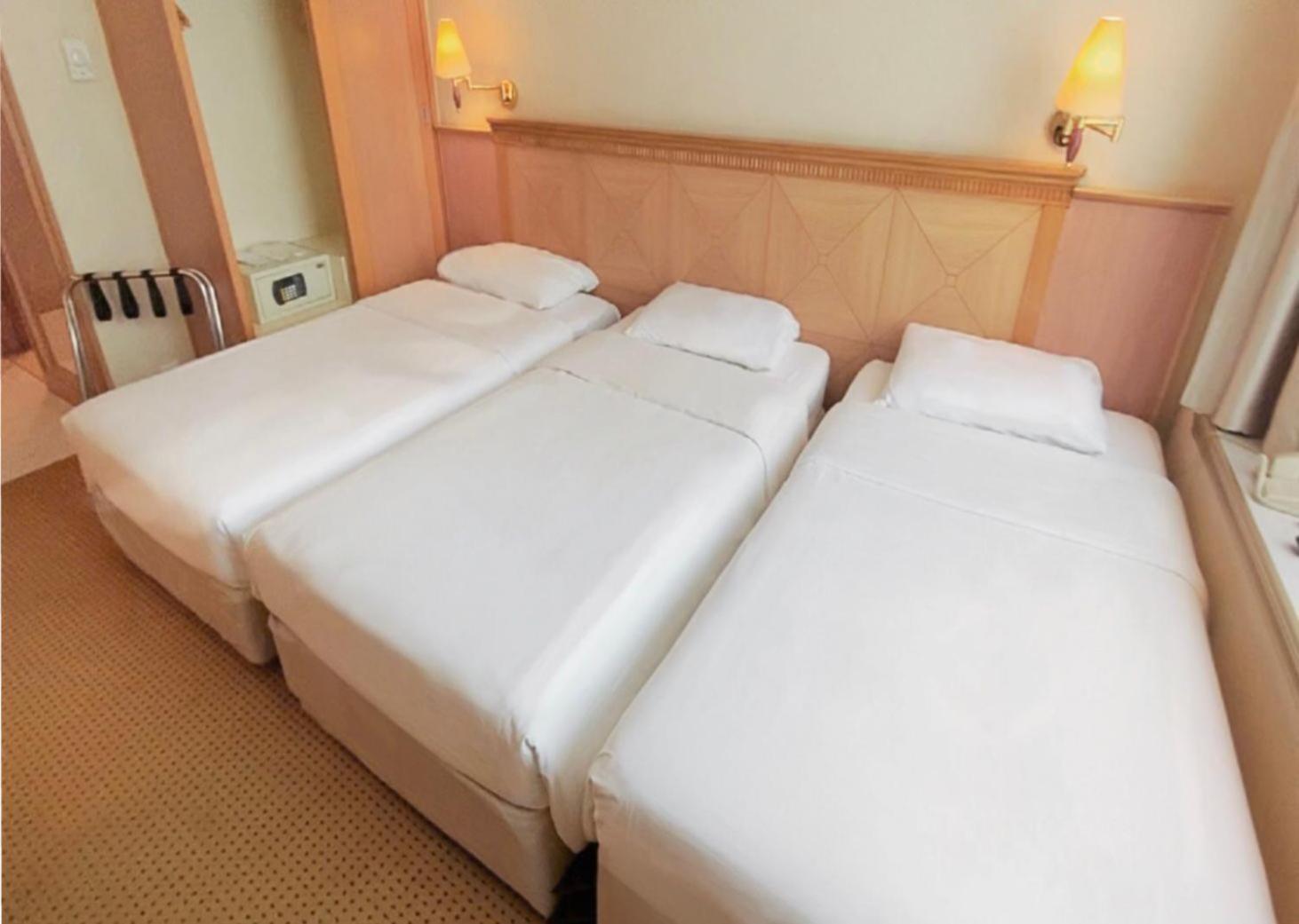 Ramada Grand View 4*