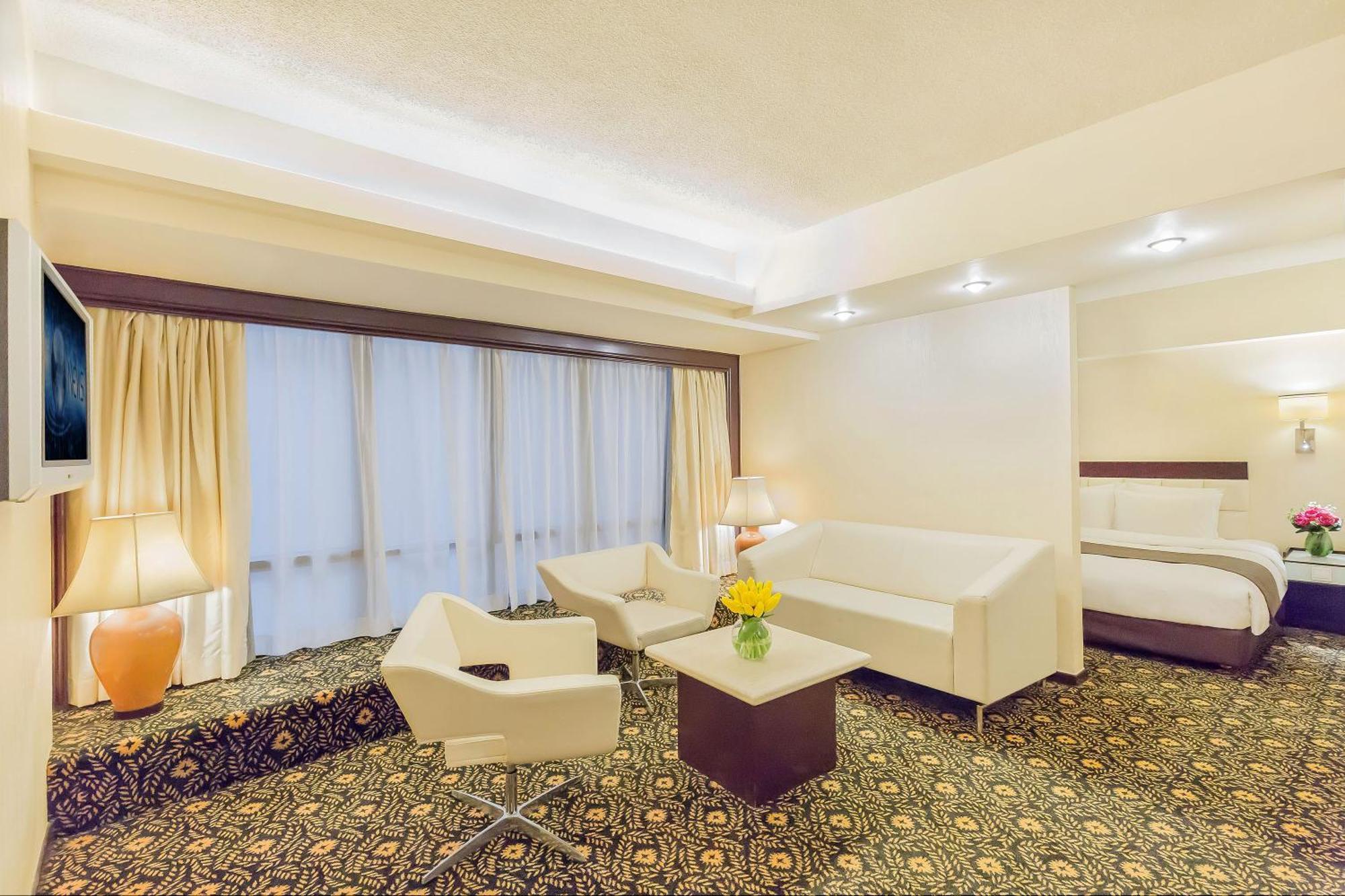 Regal Oriental Hotel Hong Kong