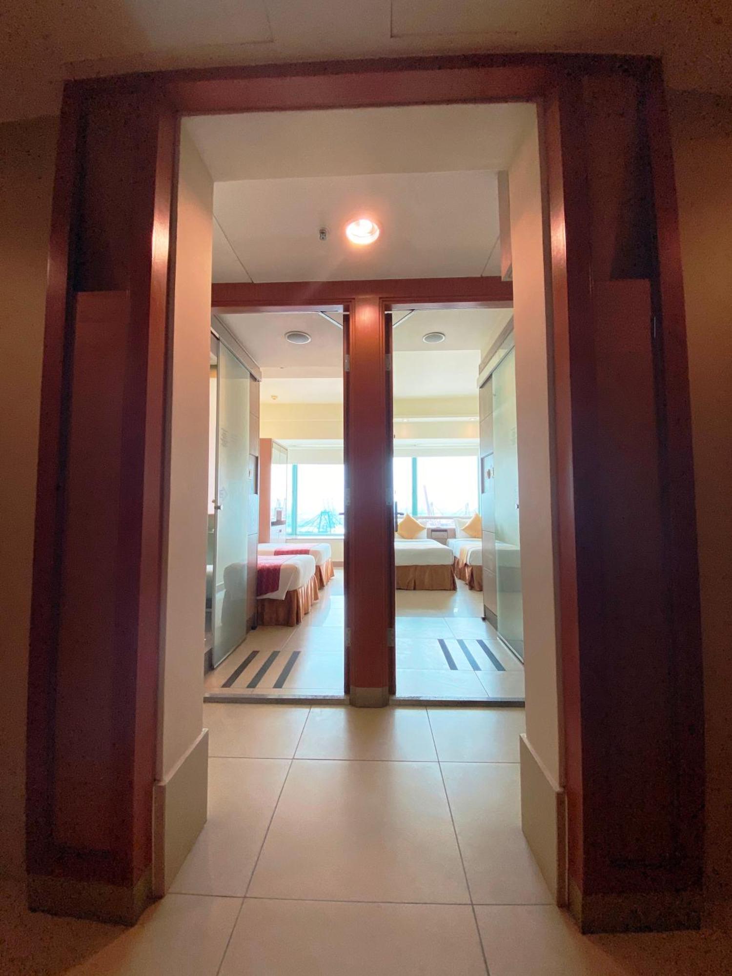 Khách sạn Rambler Oasis Hong Kong