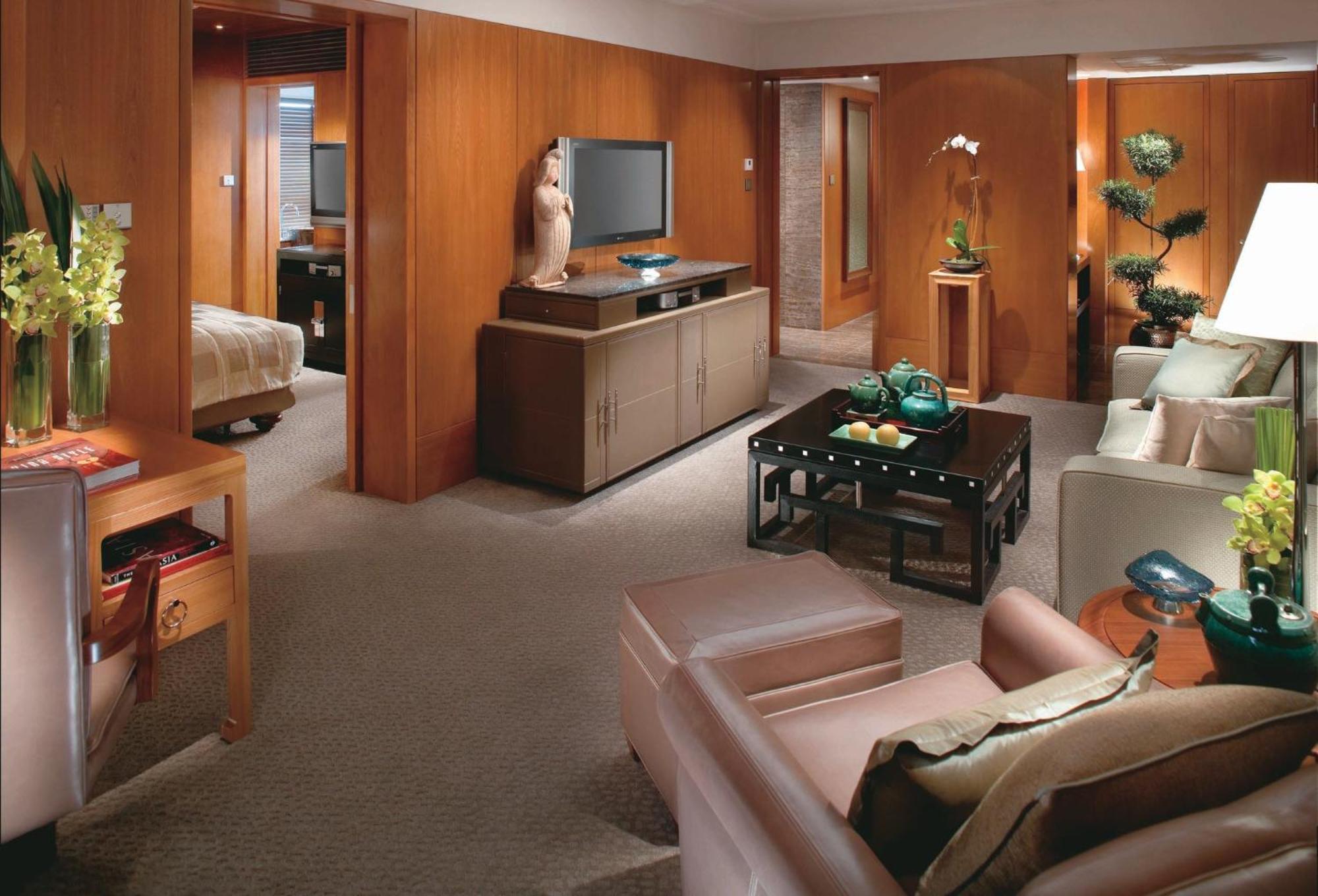 Mandarin Oriental, Khách sạn Hong Kong