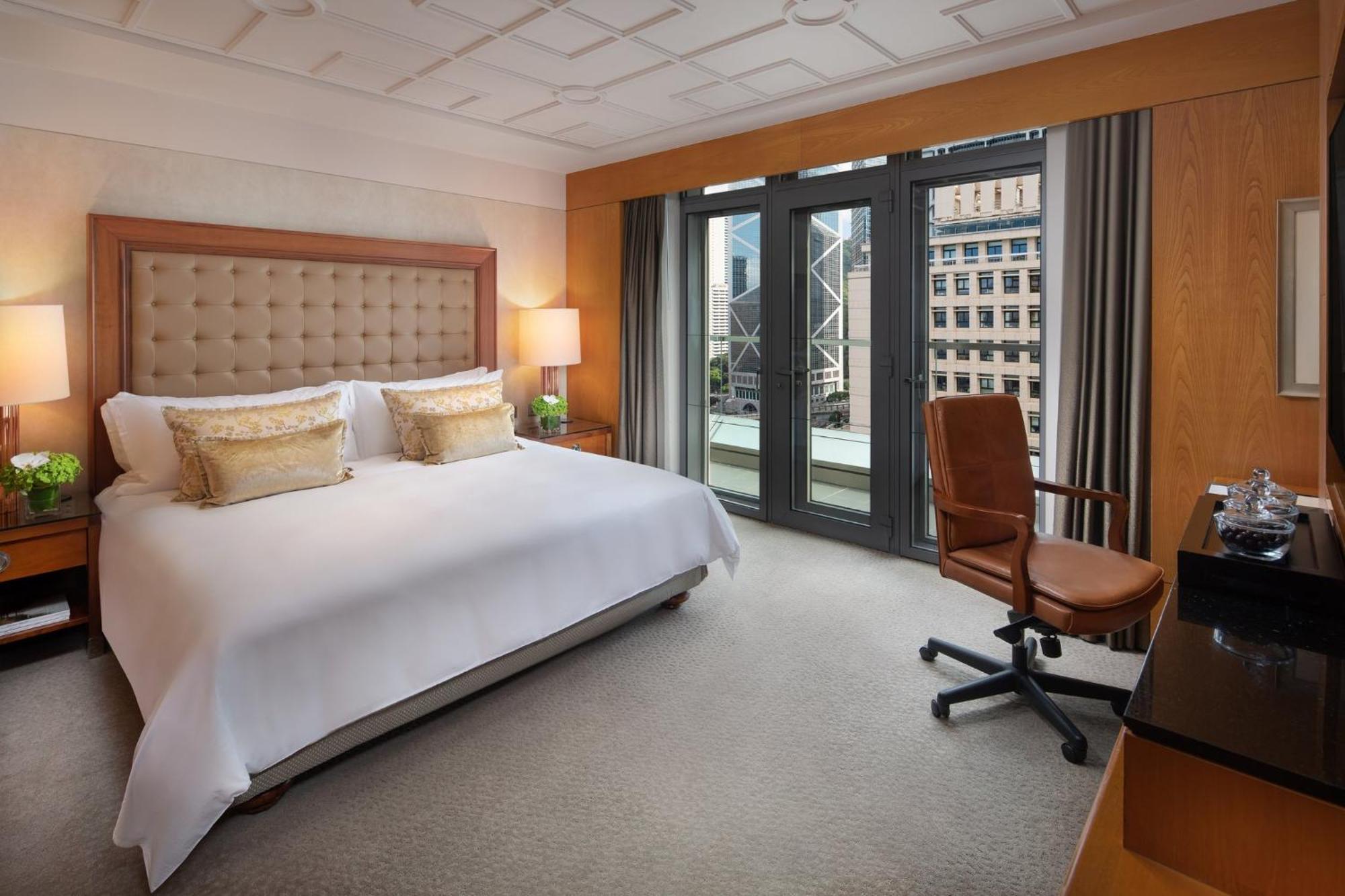 Khách sạn Mandarin Oriental, Hong Kong