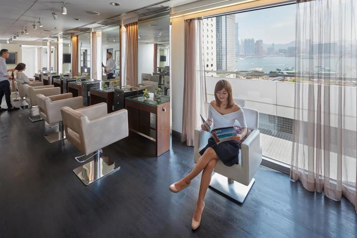 Mandarin Oriental, 5* Hong Kong