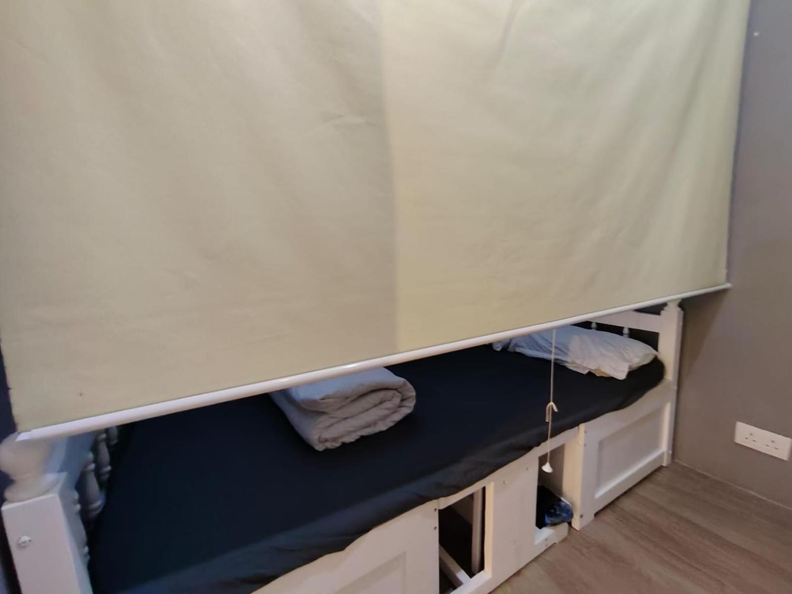 The Nap Mong Kok Capsule hotel 2*