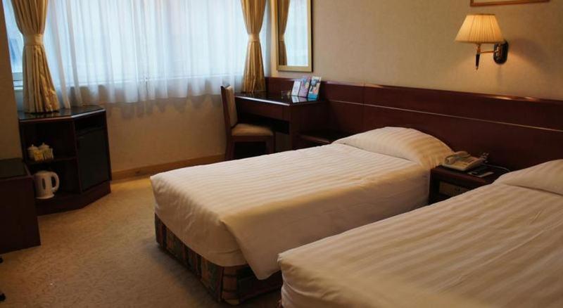 West Hotel 3*