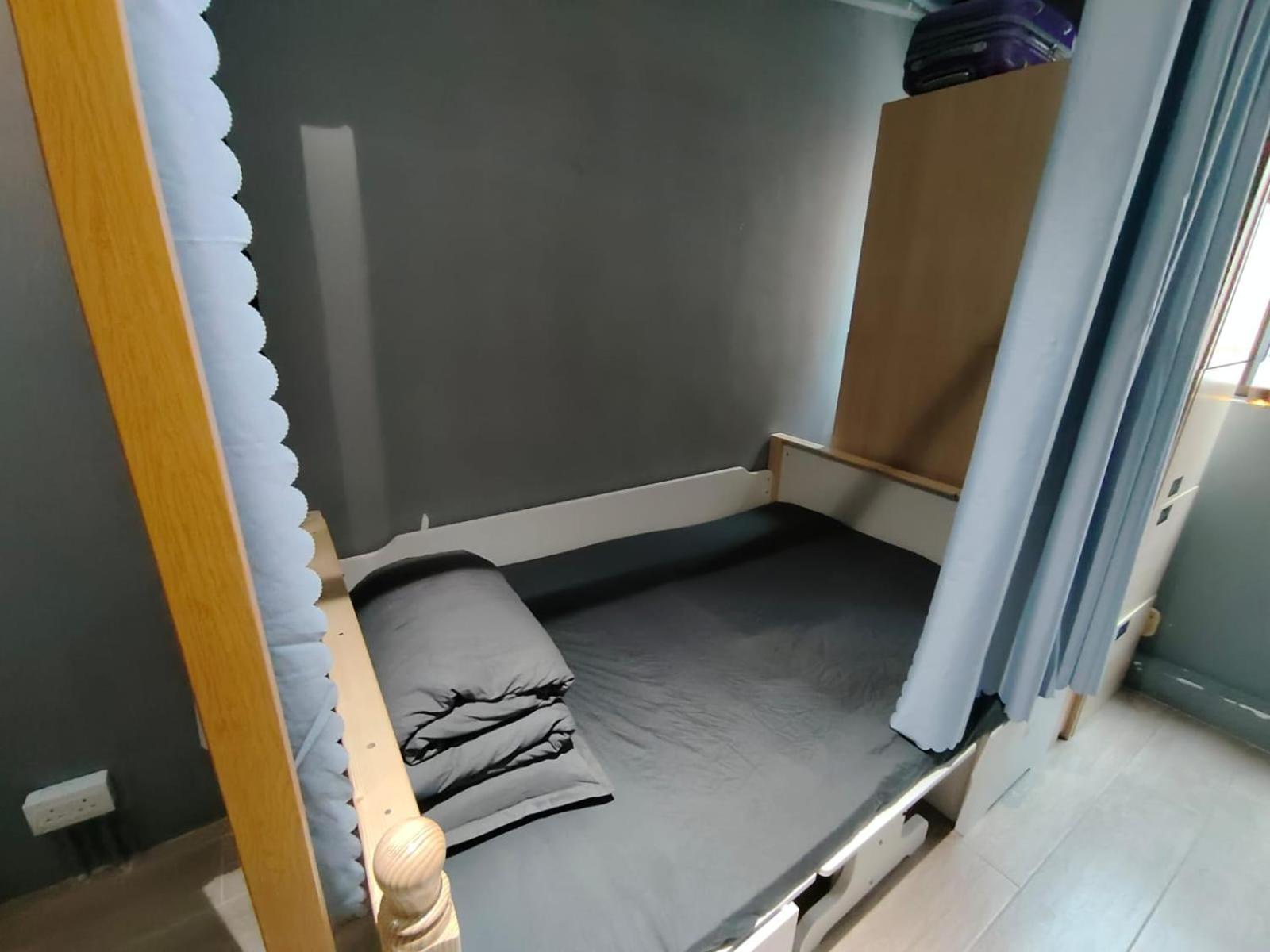 The Nap Mong Kok Capsule hotel Hong Kong