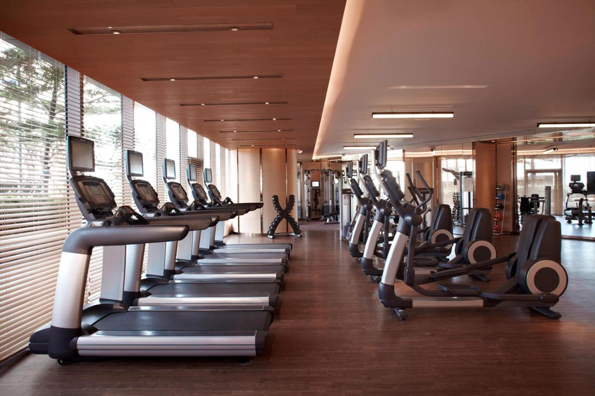 Khách sạn Courtyard By Marriott Sha Tin