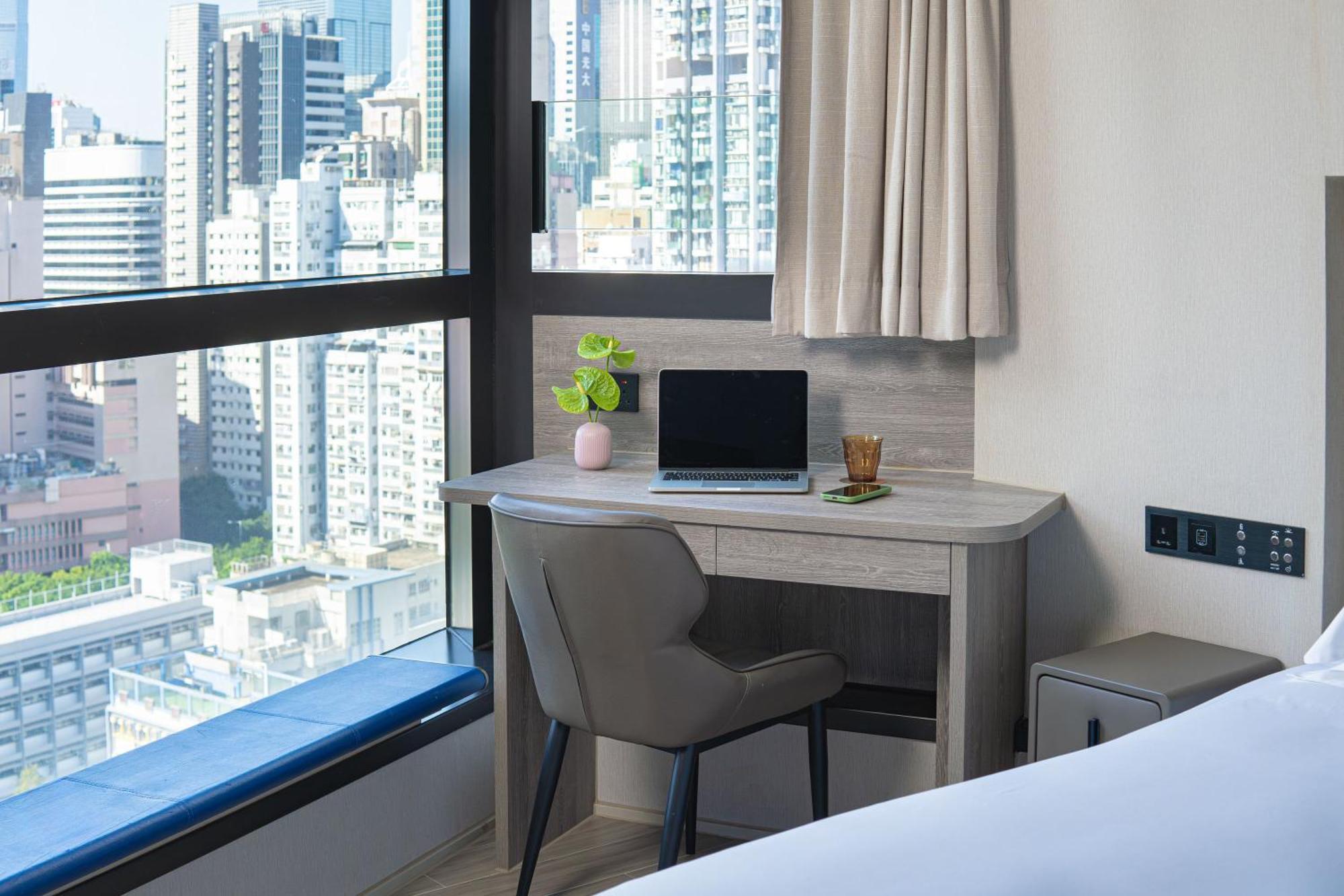 Hotel The Emperor 4*