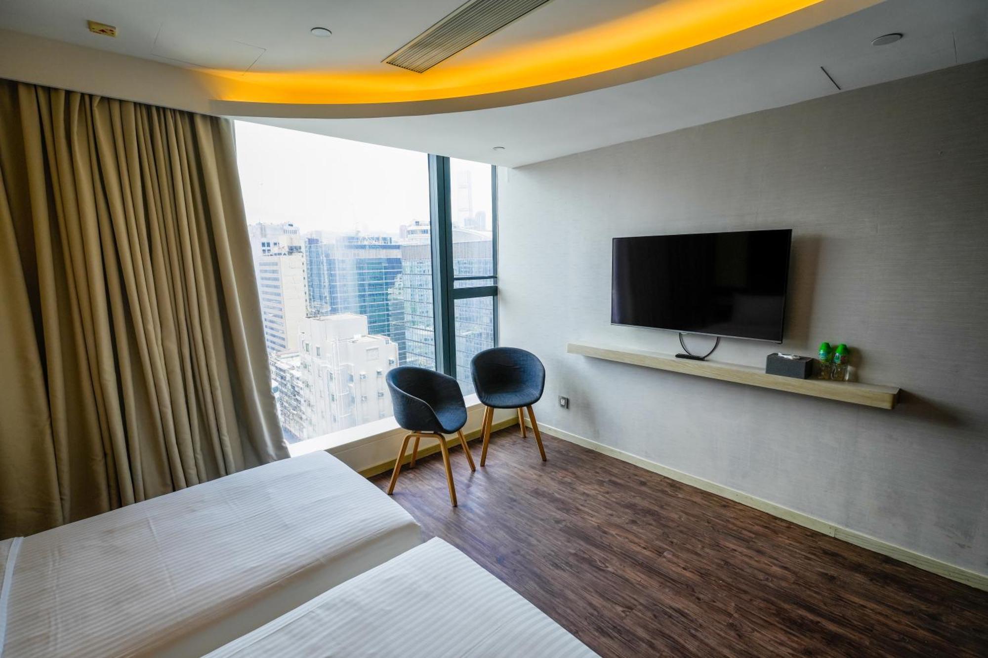 Epoch * Hong Kong