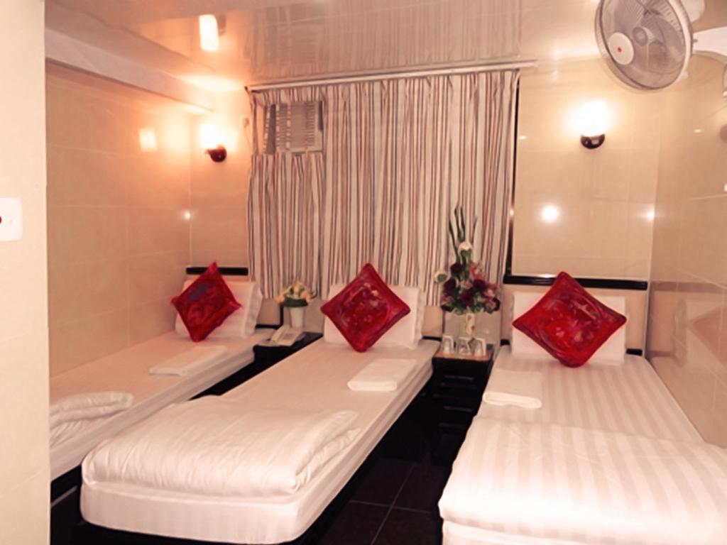 Day And Night Block D 10th Floor Guest house *