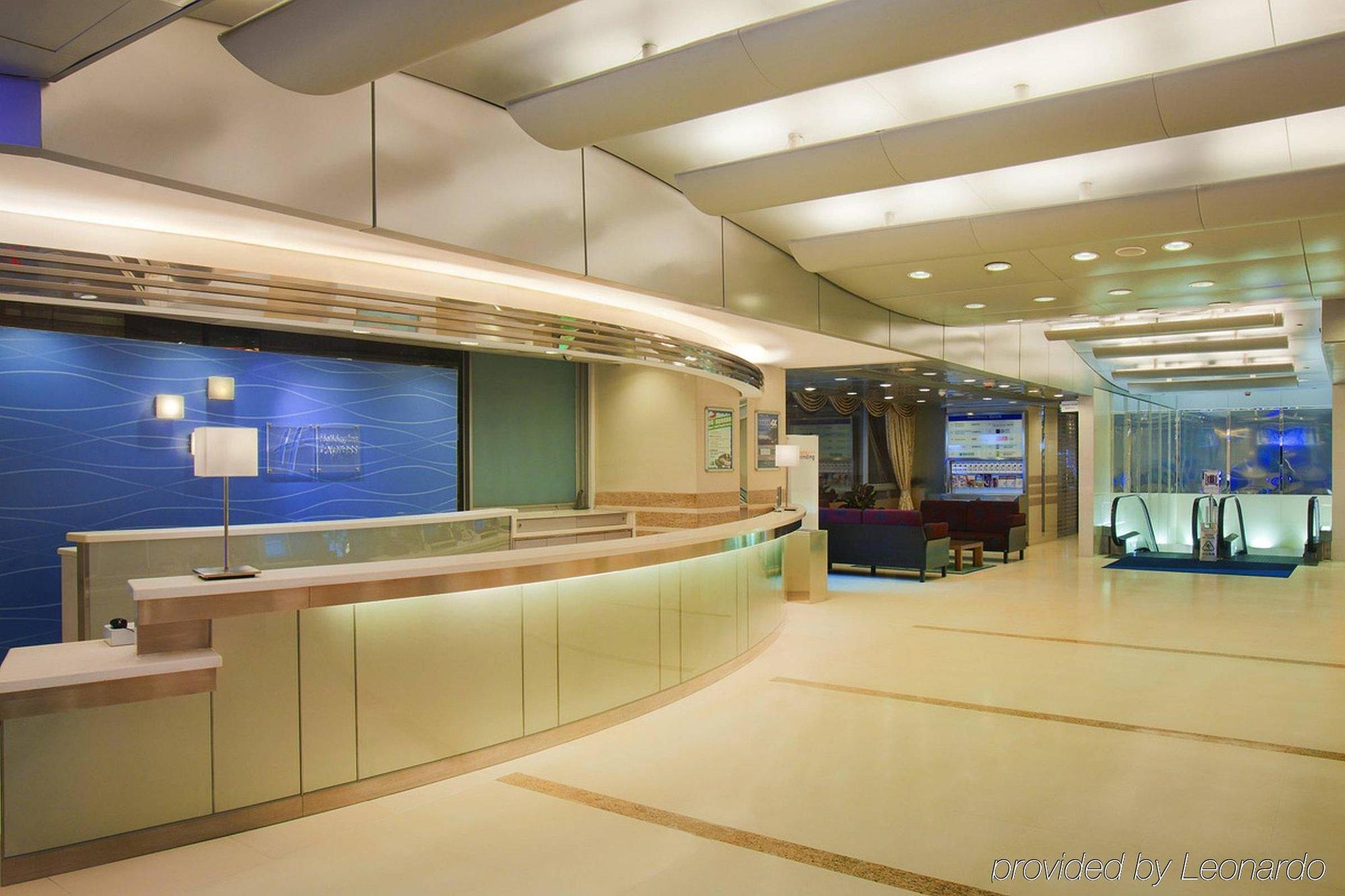 Holiday Express Causeway Bay By Ihg Hotel Hong Kong