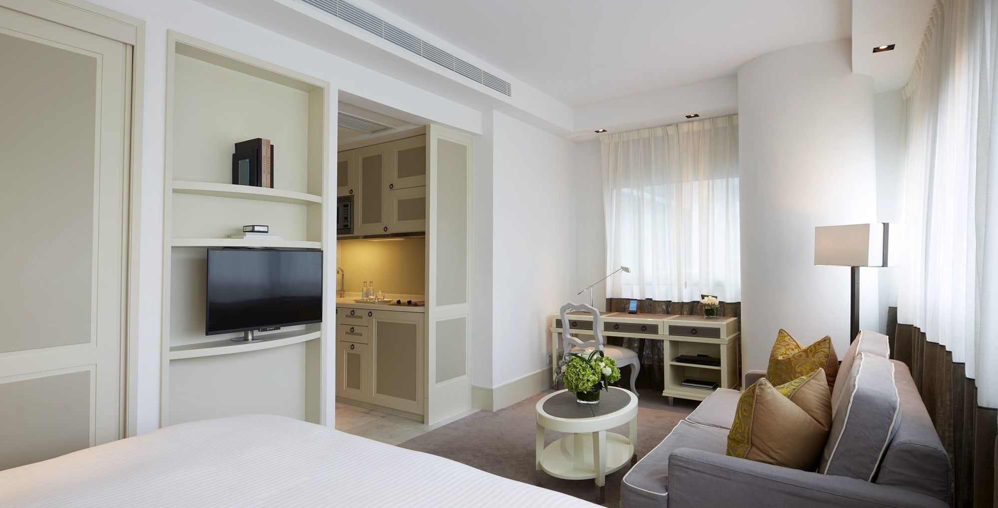 Lanson Place Causeway Bay,