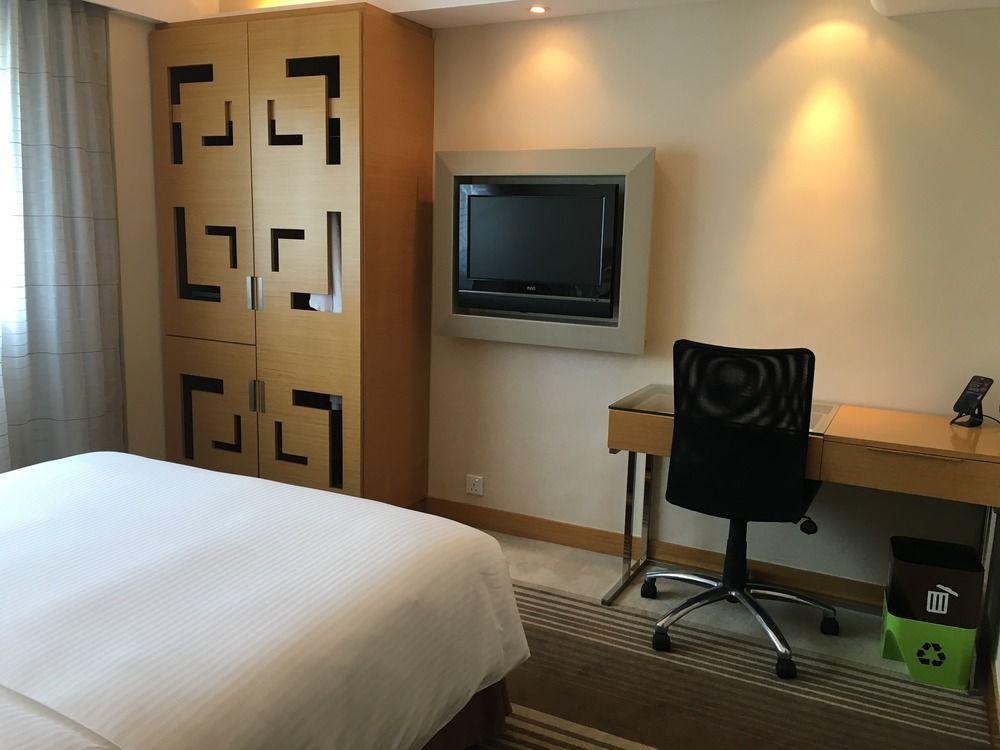 The Cityview - Chinese Ymca Of Hotel
