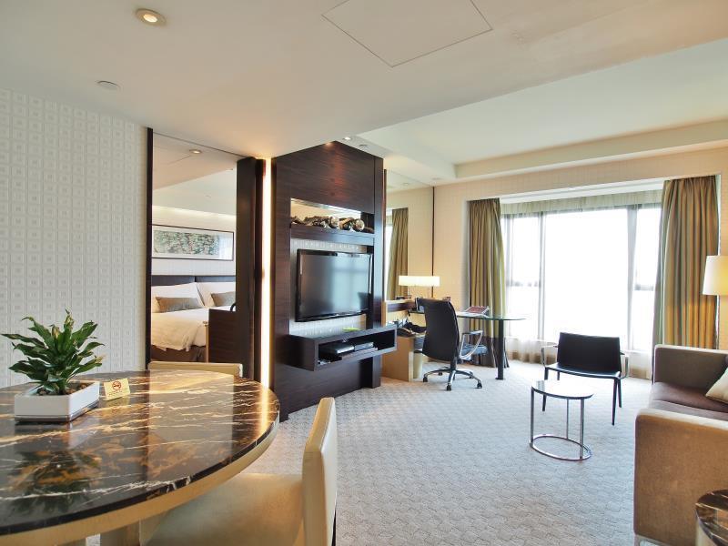 Royal Park Hotel