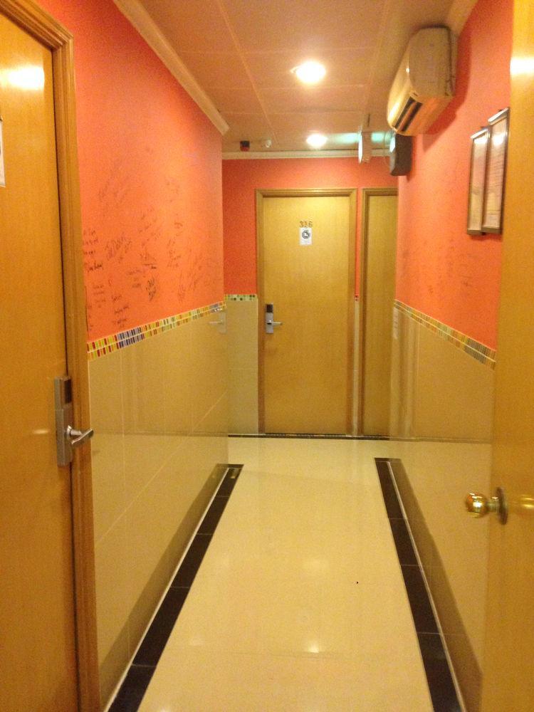 Hong Kong Hostel * Hong Kong