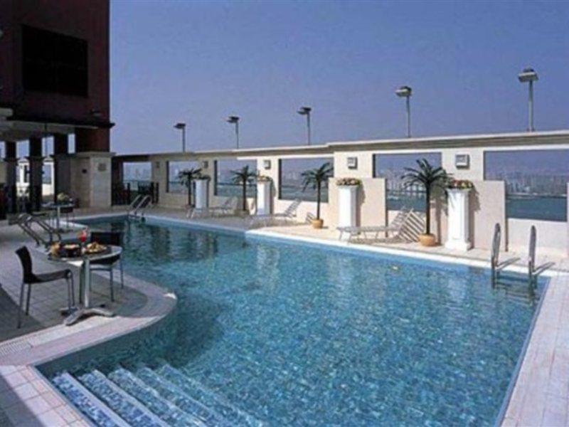 Khách sạn Ramada Grand View 4*