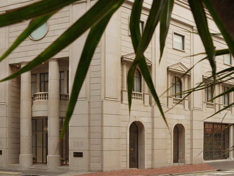 Hotel Lanson Place Causeway Bay,