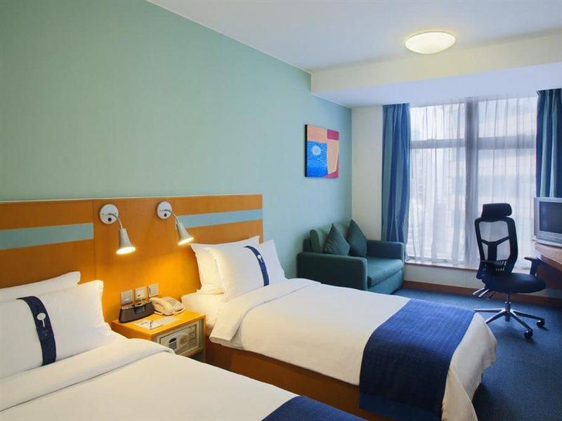 Holiday Express Causeway Bay By Ihg