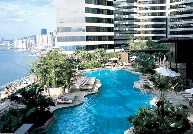 Renaissance Harbour View Hotel 5*