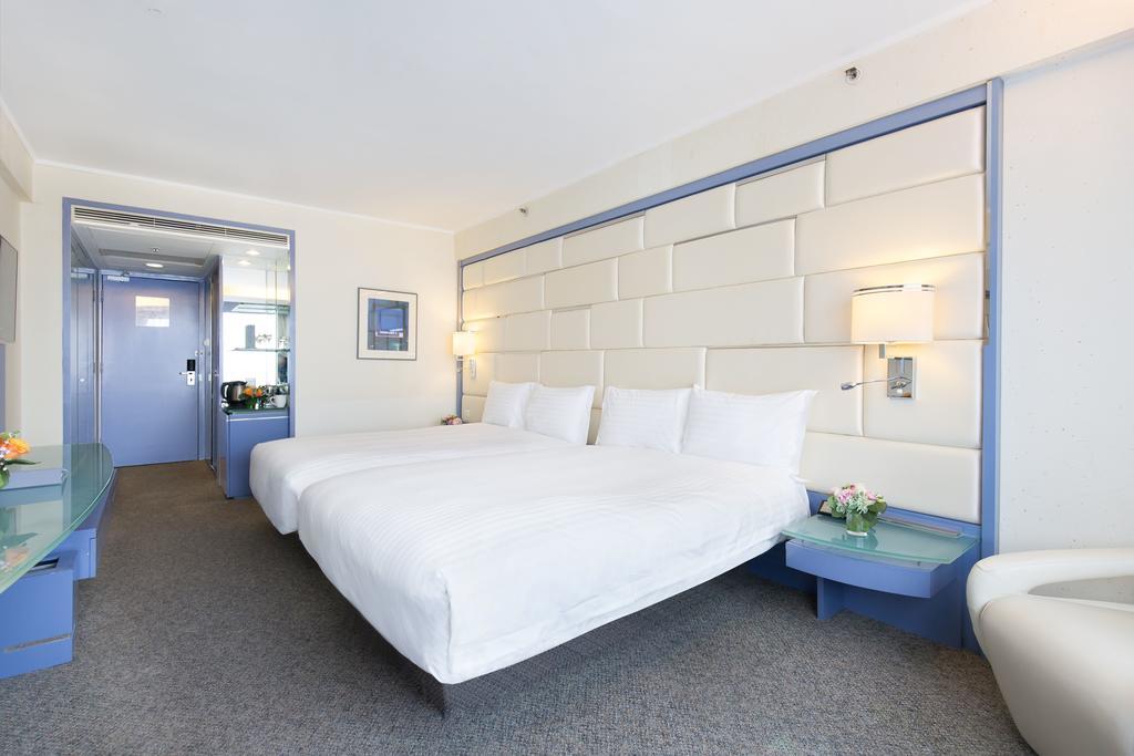 Regal Airport 5* Hong Kong