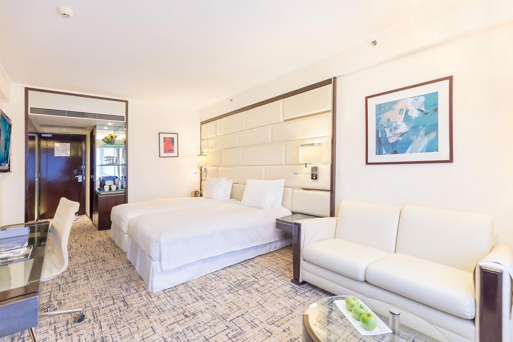 Regal Airport Hotel 5*