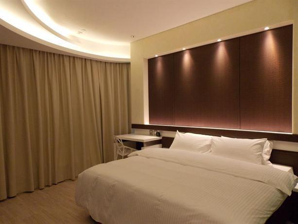 Hotel Sober
