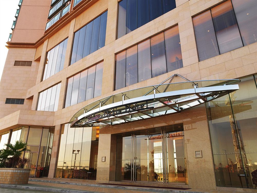 Rambler Oasis Khách sạn 3*