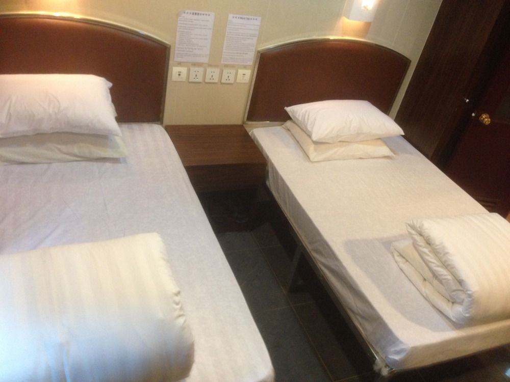 Kowloon Youth Village Tsim Sha Tsui 九龙青年公寓 Hong Kong