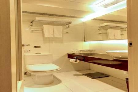 Hotel The Bauhinia - 3*