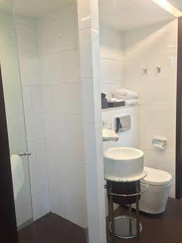 Hotel Ease Causeway Bay 4*