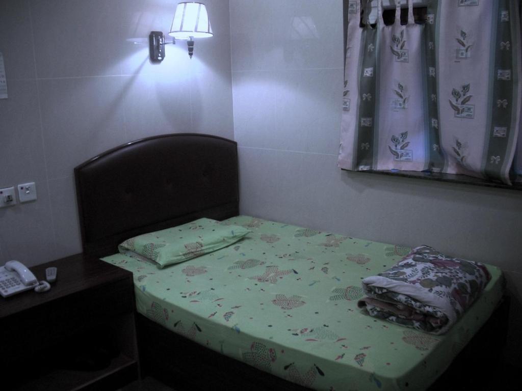 Guest house Kowloon Youth Village Tsim Sha Tsui 九龙青年公寓