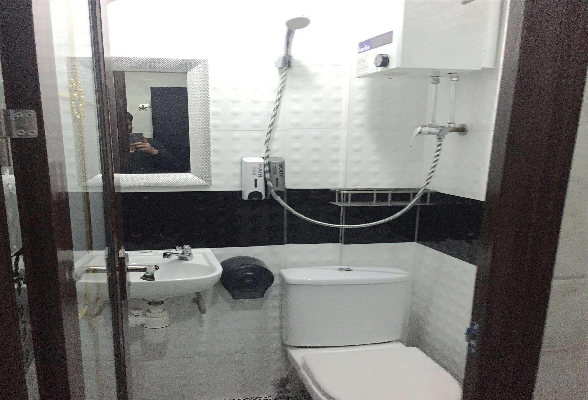 Skylark Guest house Hong Kong