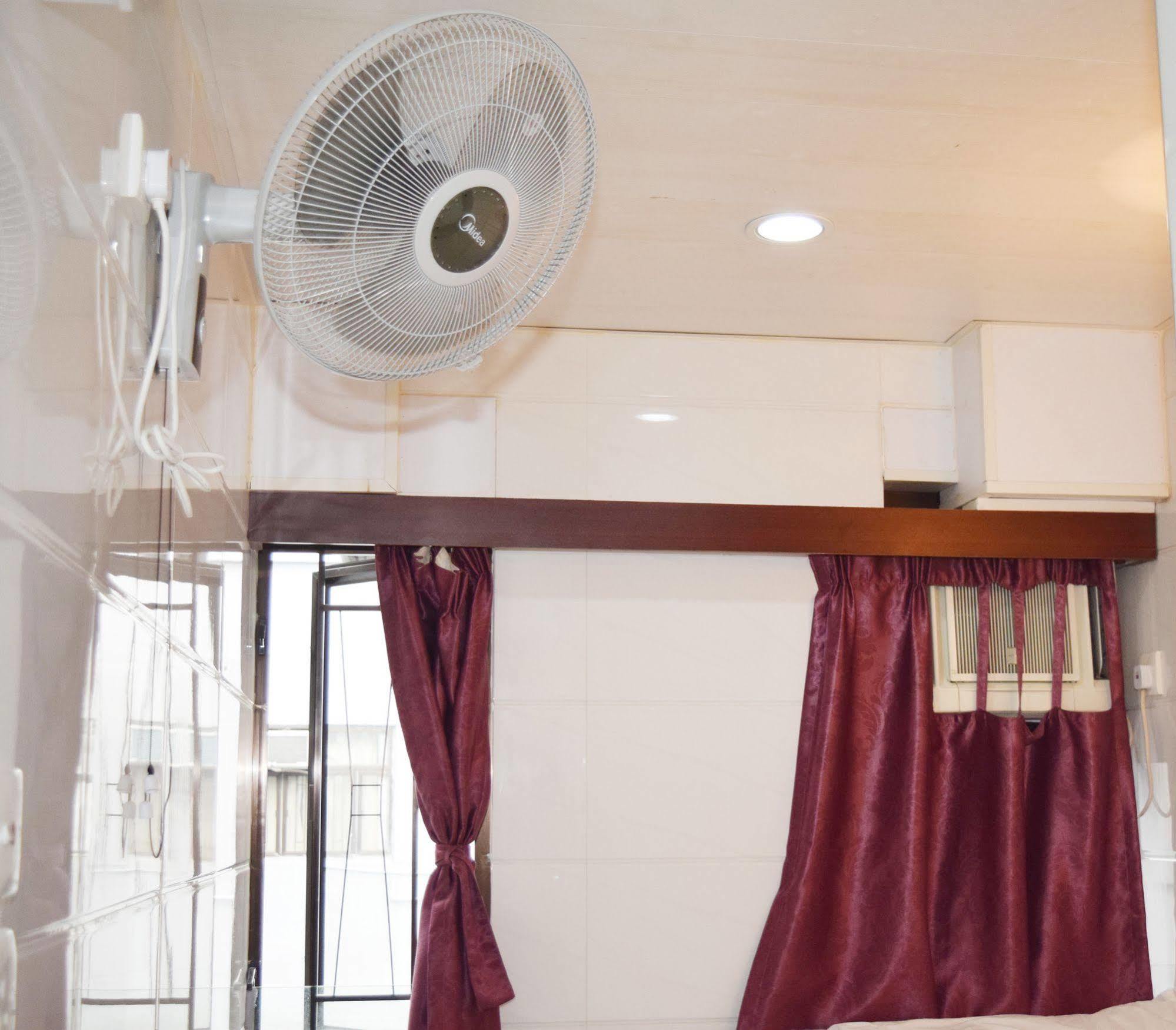 Om Guest house *