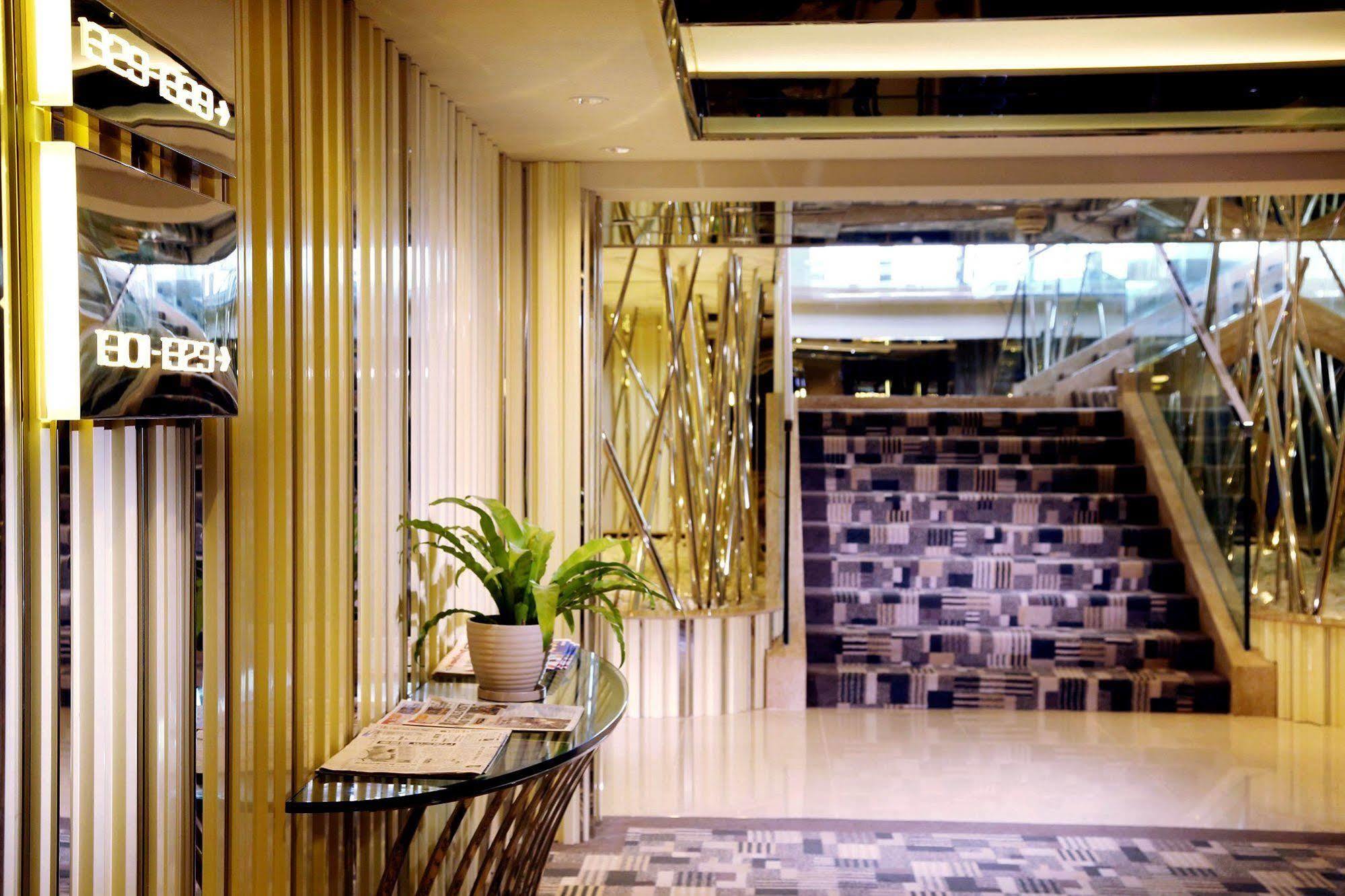 Hotel Regal Oriental 4*
