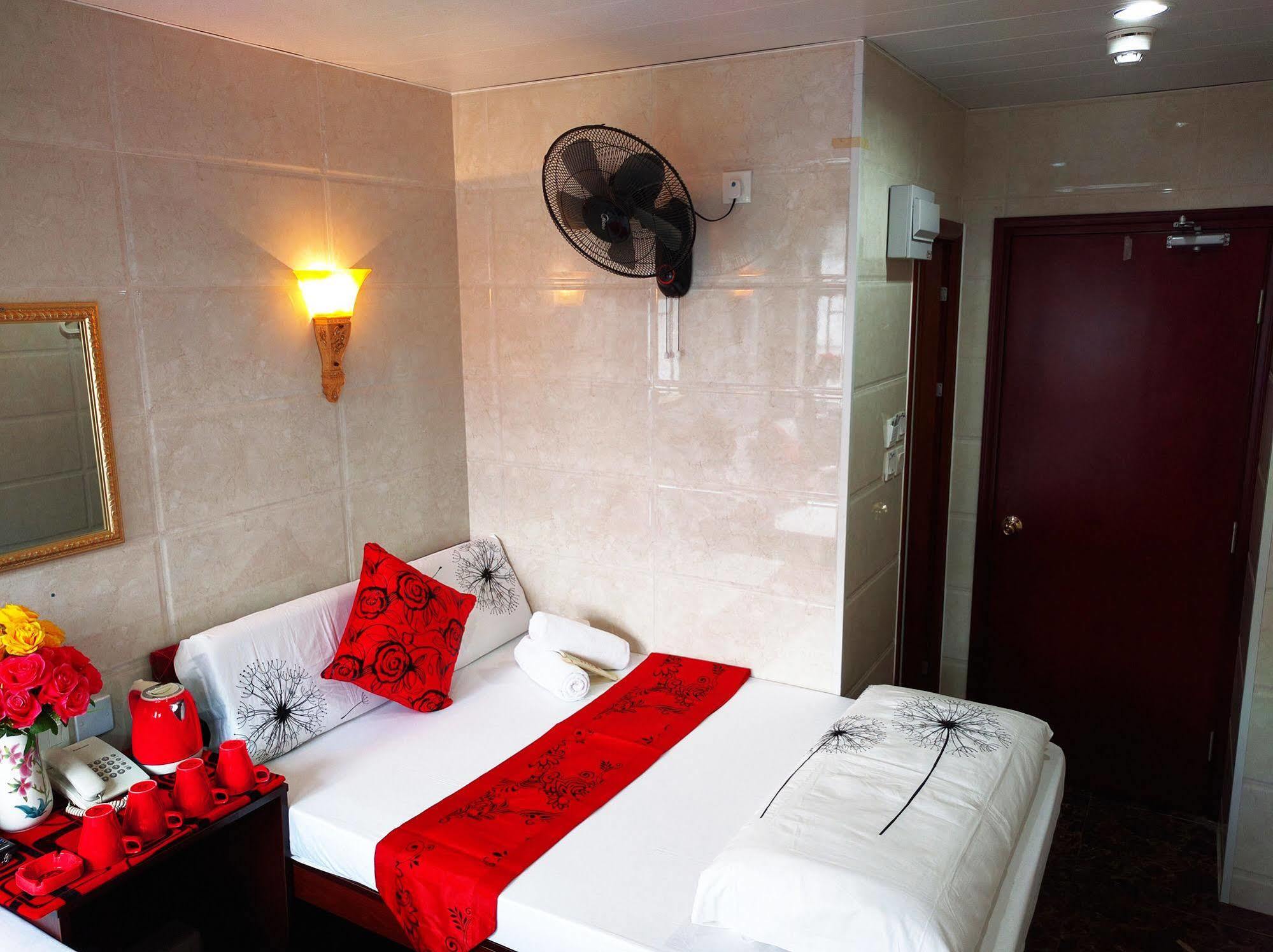 Guest house Day And Night Block D 10th Floor *